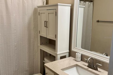 Touwnhouse à louer à Tampa, Floride: 3 chambres, 155.8 m2 № 2102077 - photo 23