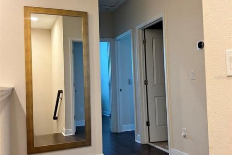 Touwnhouse à louer à Tampa, Floride: 3 chambres, 155.8 m2 № 2102077 - photo 9