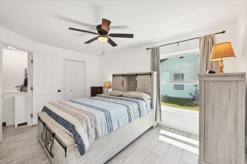House in Port Charlotte, Florida 2 bedrooms, 96.34 sq.m. № 1592679 - photo 10