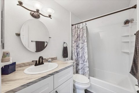 House in Port Charlotte, Florida 2 bedrooms, 96.34 sq.m. № 1592679 - photo 14