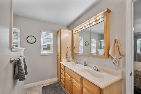 Villa ou maison à vendre à Lakeland, Floride: 5 chambres, 217.48 m2 № 2421740 - photo 25