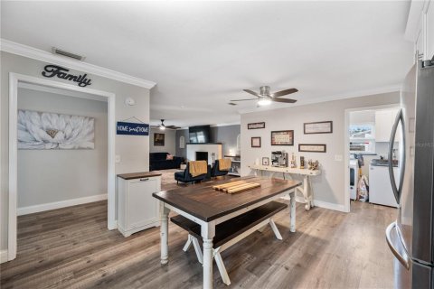Villa ou maison à vendre à Lakeland, Floride: 5 chambres, 217.48 m2 № 2421740 - photo 10