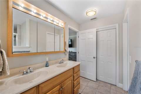 Villa ou maison à vendre à Lakeland, Floride: 5 chambres, 217.48 m2 № 2421740 - photo 27