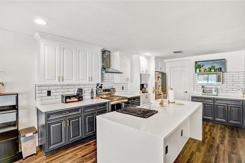 Купить виллу или дом в Клермон, Флорида 15 комнат, 293.11м2, № 1598182 - фото 10