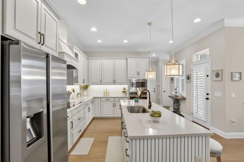 House in Celebration, Florida 3 bedrooms, 215.44 sq.m. № 1834680 - photo 4