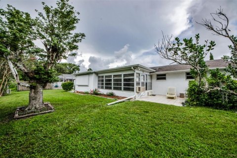 Casa en venta en New Port Richey, Florida, 3 dormitorios, 121.42 m2 № 1835838 - foto 22
