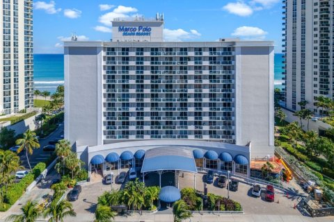 Estudio en el Condominio en Sunny Isles Beach, Florida  № 2029981