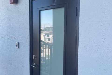 Купить кондоминиум в Дорал, Флорида 3 спальни, 104.42м2, № 2025829 - фото 7