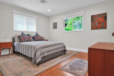 Villa ou maison à vendre à Coral Gables, Floride: 3 chambres, 153.29 m2 № 2082786 - photo 15