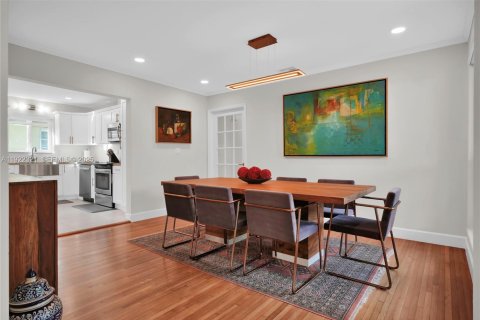 Villa ou maison à vendre à Coral Gables, Floride: 3 chambres, 153.29 m2 № 2082786 - photo 5