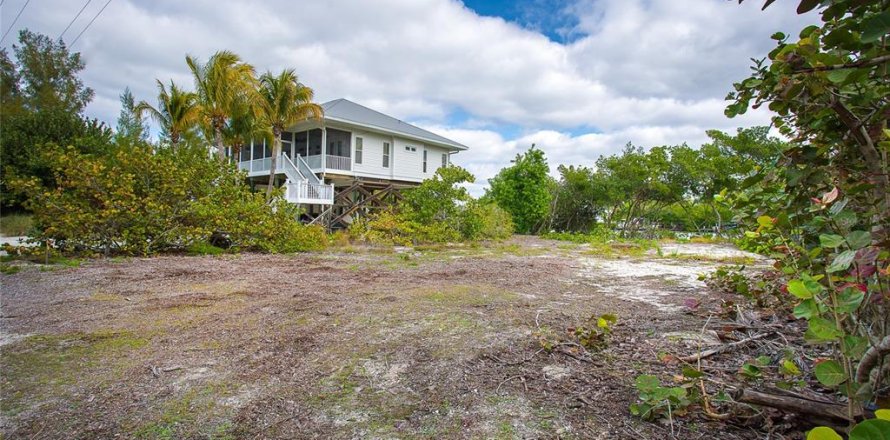 Terreno en Placida, Florida № 1122442