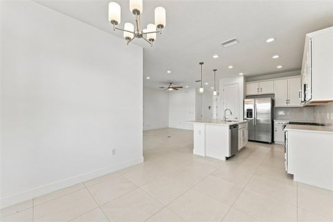 Villa ou maison à vendre à Wesley Chapel, Floride: 2 chambres, 155.52 m2 № 2284033 - photo 14