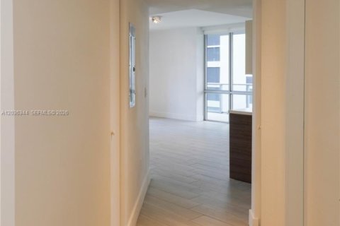 Copropriété à louer à Miami, Floride: 2 chambres, 96.34 m2 № 2084283 - photo 5