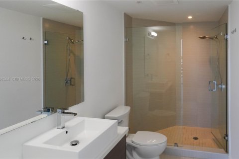 Copropriété à louer à Miami, Floride: 2 chambres, 96.34 m2 № 2084283 - photo 4