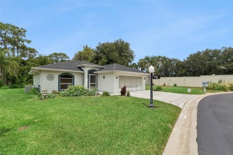 Casa en venta en Haines City, Florida, 2 dormitorios, 103.77 m2 № 2227583 - foto 2