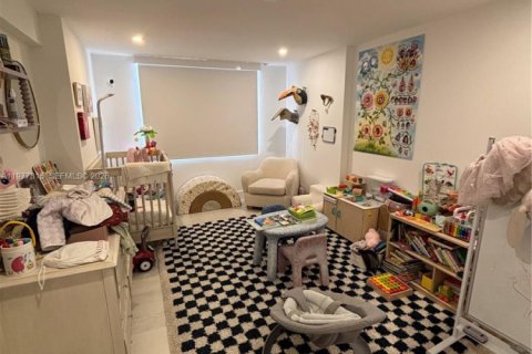 Снять в аренду кондоминиум в Майами-Бич, Флорида 4 спальни, 266.91м2, № 2044536 - фото 10