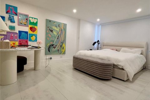 Снять в аренду кондоминиум в Майами-Бич, Флорида 4 спальни, 266.91м2, № 2044536 - фото 8