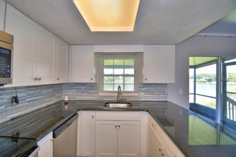 Condo in Lakeland, Florida, 2 bedrooms  № 1873505 - photo 7