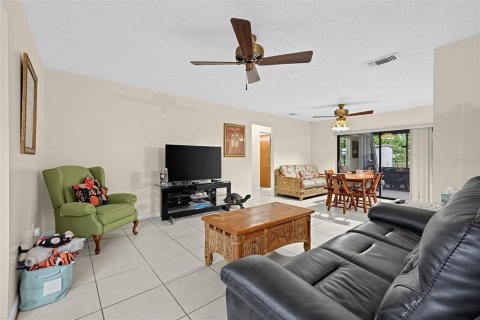 Villa ou maison à vendre à Saint Lucie, Floride: 3 chambres, 150.32 m2 № 2361442 - photo 6