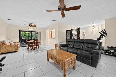 Villa ou maison à vendre à Saint Lucie, Floride: 3 chambres, 150.32 m2 № 2361442 - photo 4
