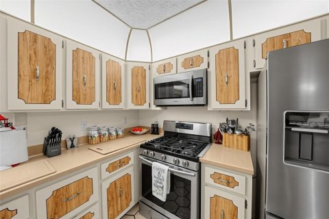Villa ou maison à vendre à Saint Lucie, Floride: 3 chambres, 150.32 m2 № 2361442 - photo 9