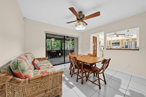 Villa ou maison à vendre à Saint Lucie, Floride: 3 chambres, 150.32 m2 № 2361442 - photo 12