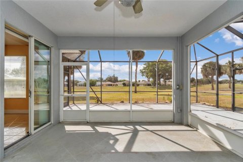 House in Ocala, Florida 3 bedrooms, 214.79 sq.m. № 1644337 - photo 24