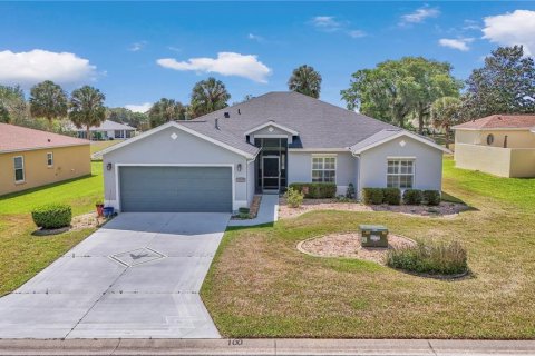 House in Ocala, Florida 3 bedrooms, 214.79 sq.m. № 1644337 - photo 1