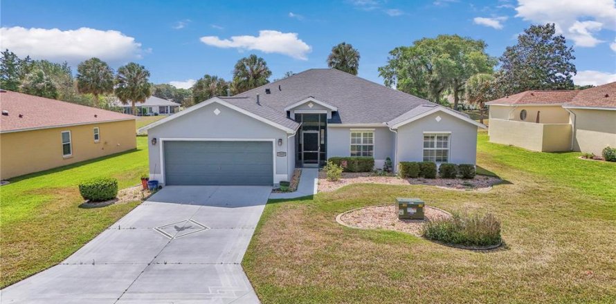 House in Ocala, Florida 3 bedrooms, 214.79 sq.m. № 1644337