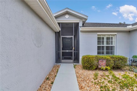 House in Ocala, Florida 3 bedrooms, 214.79 sq.m. № 1644337 - photo 2