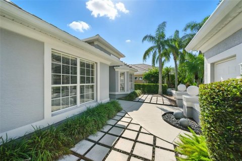 House in University Park, Florida 2 bedrooms, 170.1 sq.m. № 1908643 - photo 5
