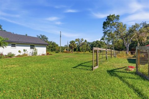 Casa en venta en Plant City, Florida, 3 dormitorios, 222.04 m2 № 2226474 - foto 14