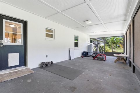 Casa en venta en Plant City, Florida, 3 dormitorios, 222.04 m2 № 2226474 - foto 18
