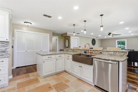Casa en venta en Plant City, Florida, 3 dormitorios, 222.04 m2 № 2226474 - foto 19