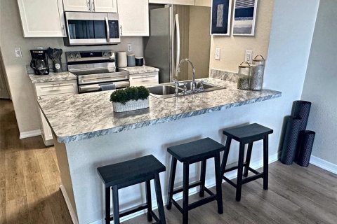 Condo in Kissimmee, Florida, 3 bedrooms  № 2368679 - photo 6