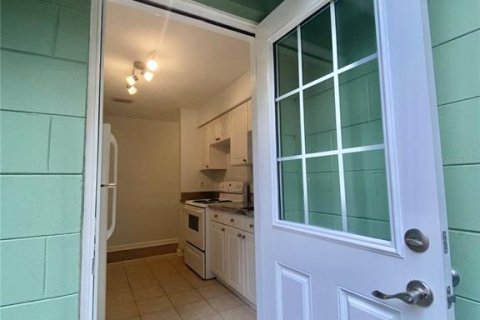 Appartement à louer à Orlando, Floride: 2 chambres, 70.05 m2 № 2091515 - photo 12