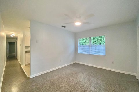 Appartement à louer à Orlando, Floride: 2 chambres, 70.05 m2 № 2091515 - photo 7