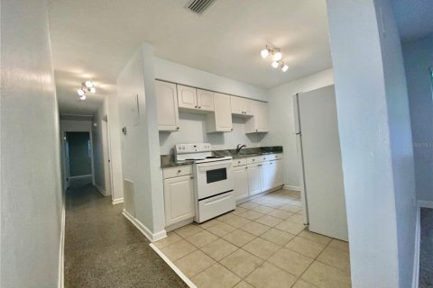 Appartement à louer à Orlando, Floride: 2 chambres, 70.05 m2 № 2091515 - photo 8