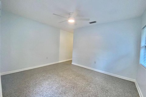 Appartement à louer à Orlando, Floride: 2 chambres, 70.05 m2 № 2091515 - photo 6