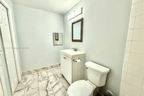 Copropriété à vendre à Fort Lauderdale, Floride: 1 chambre, 73.76 m2 № 1928253 - photo 20