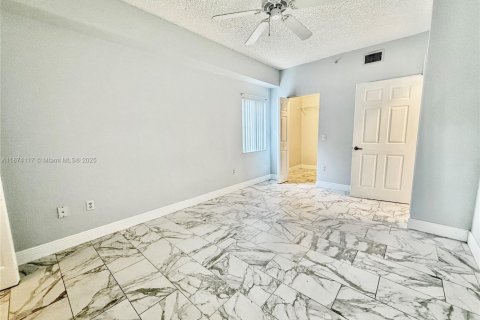Copropriété à vendre à Fort Lauderdale, Floride: 1 chambre, 73.76 m2 № 1928253 - photo 8