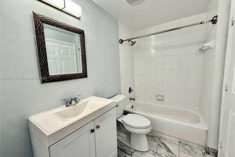 Copropriété à vendre à Fort Lauderdale, Floride: 1 chambre, 73.76 m2 № 1928253 - photo 19