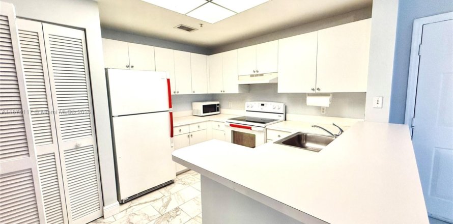 Condo à Fort Lauderdale, Floride, 1 chambre № 1928253