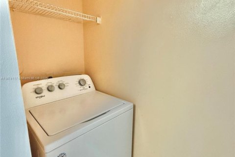 Copropriété à vendre à Fort Lauderdale, Floride: 1 chambre, 73.76 m2 № 1928253 - photo 21