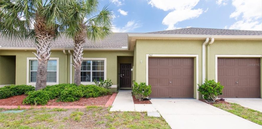 Touwnhouse à Ruskin, Floride 2 chambres, 130.62 m2 № 2107003