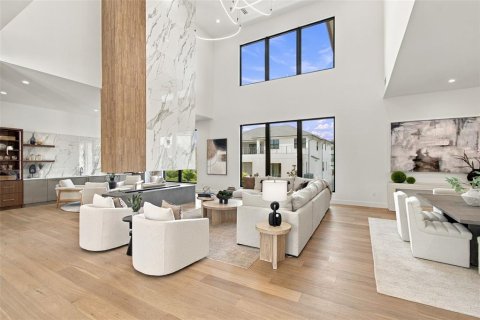 Villa ou maison à vendre à Tampa, Floride: 5 chambres, 649.94 m2 № 2398973 - photo 16