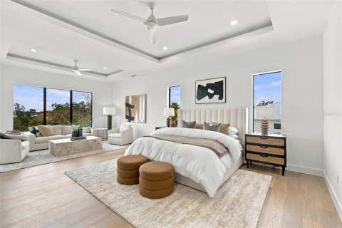 Villa ou maison à vendre à Tampa, Floride: 5 chambres, 649.94 m2 № 2398973 - photo 8