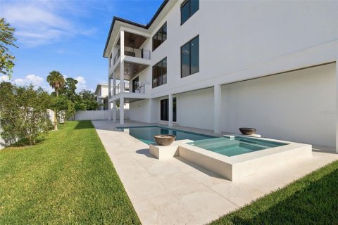 Villa ou maison à vendre à Tampa, Floride: 5 chambres, 649.94 m2 № 2398973 - photo 12