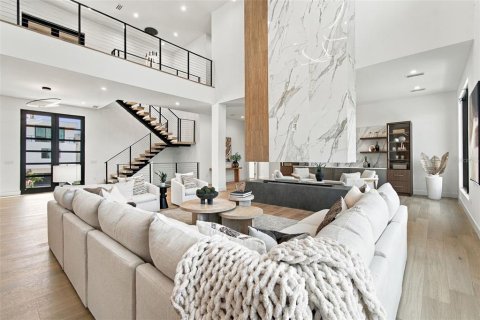 Villa ou maison à vendre à Tampa, Floride: 5 chambres, 649.94 m2 № 2398973 - photo 17
