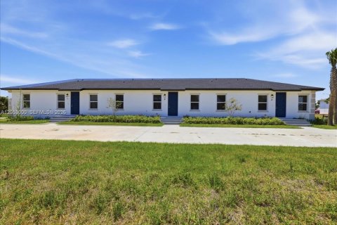 Villa ou maison à louer à Port Charlotte, Floride: 3 chambres № 2176560 - photo 25